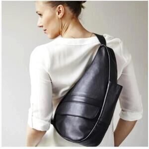 AmeriBag 19" Leather Healthy Back Bag Tote Leather Sling Bag